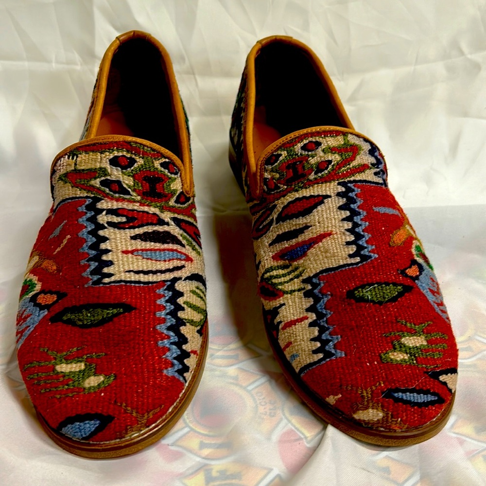 Kilim Men’s Loafers. New without Tags Size 45